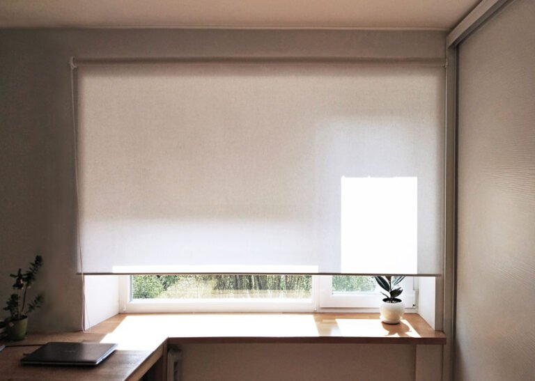 Жалюзі на вікна – як обрати ідеальне рішення для дому, квартири та офісу жалюзі на вікна